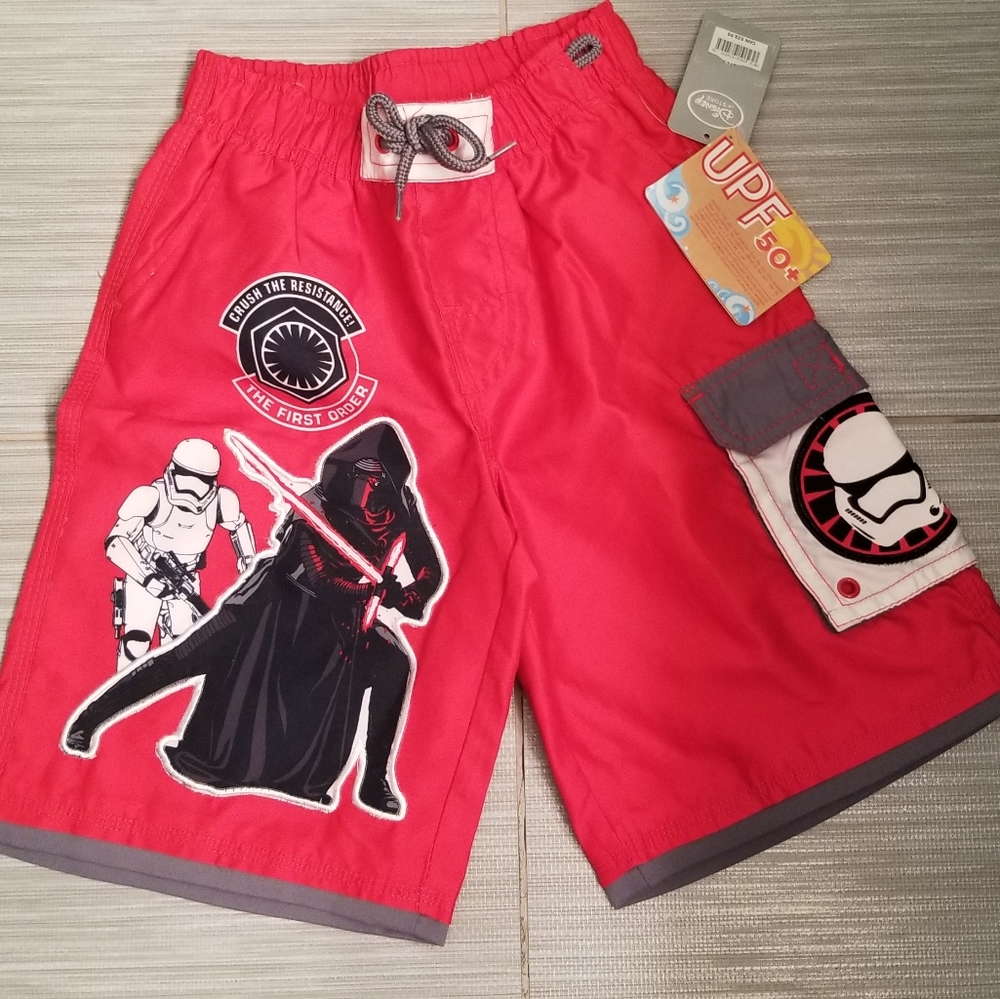 NEW Boys Star Wars Swimsuit size 5/6